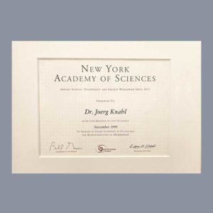 Dr. Jörg Knabl ist Mitglied der New York Academy of Sciences